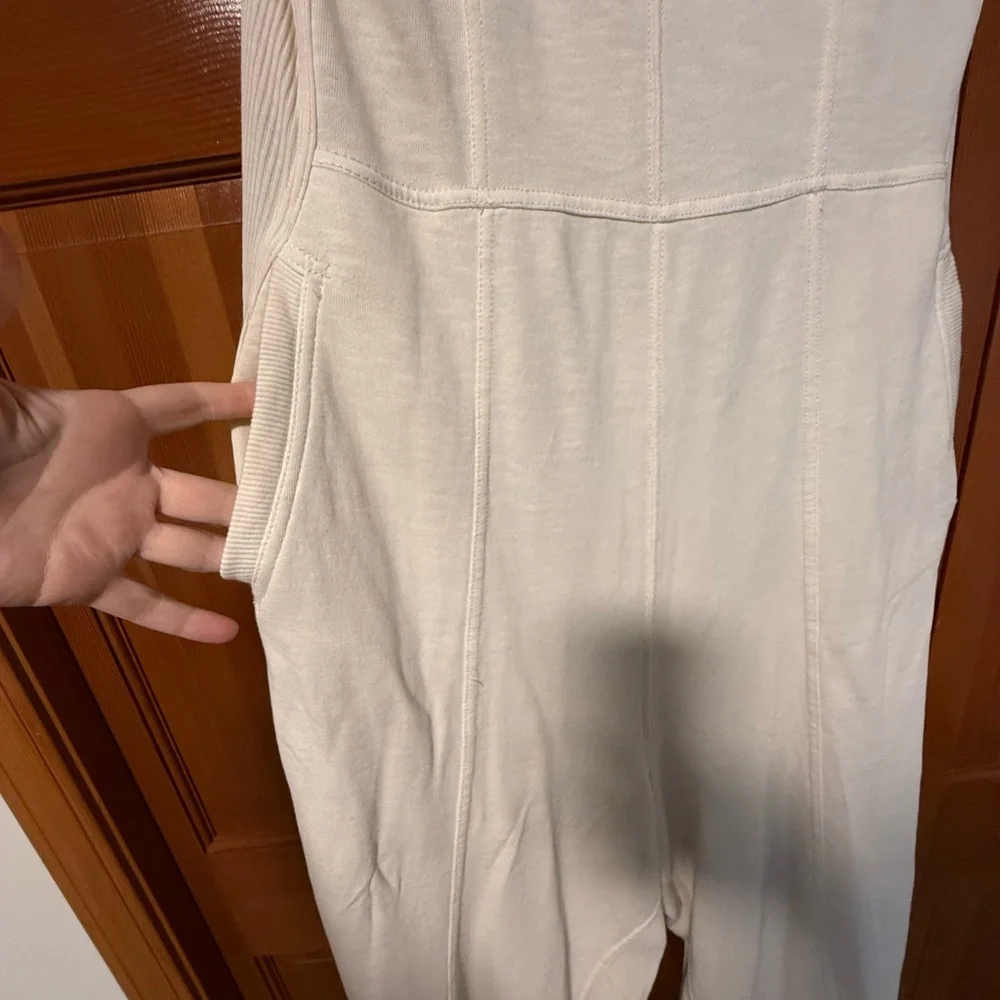Elegant Cream Jumpsuit - Picture 8 of 13